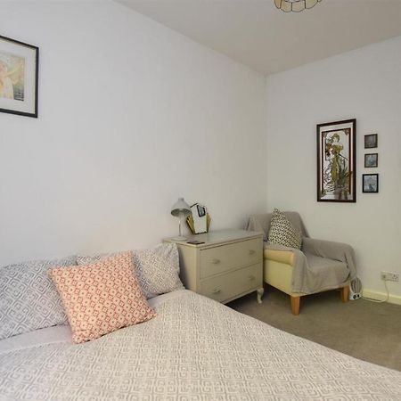 Stunning 2 Bed With Sea View In Hastings Old Townアパートメント エクステリア 写真